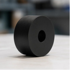 Капролоновая втулка 80x60x1400 мм литая графитонаполненная ПА 6-МГ ТУ 2224-036-00203803-2012